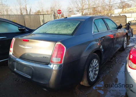 2014 Chrysler 300 from USA, damaged, VIN 2C3CCAAG7EH344292